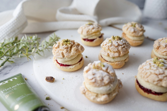 krémpuffancsok pisztáciakrémmel